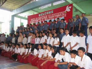PILOTING schools as zones of peace, Bohol student councils also showed the way to peace when the students in Loboc high schools vowed to keep crimes and criminals away from their schools. (PIA)
