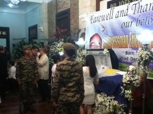 The late Cong. Aumentado is is on public display at the Bohol Provincial Capitol today.  He served as governor of Bohol for three terms in 2001 to 2010.