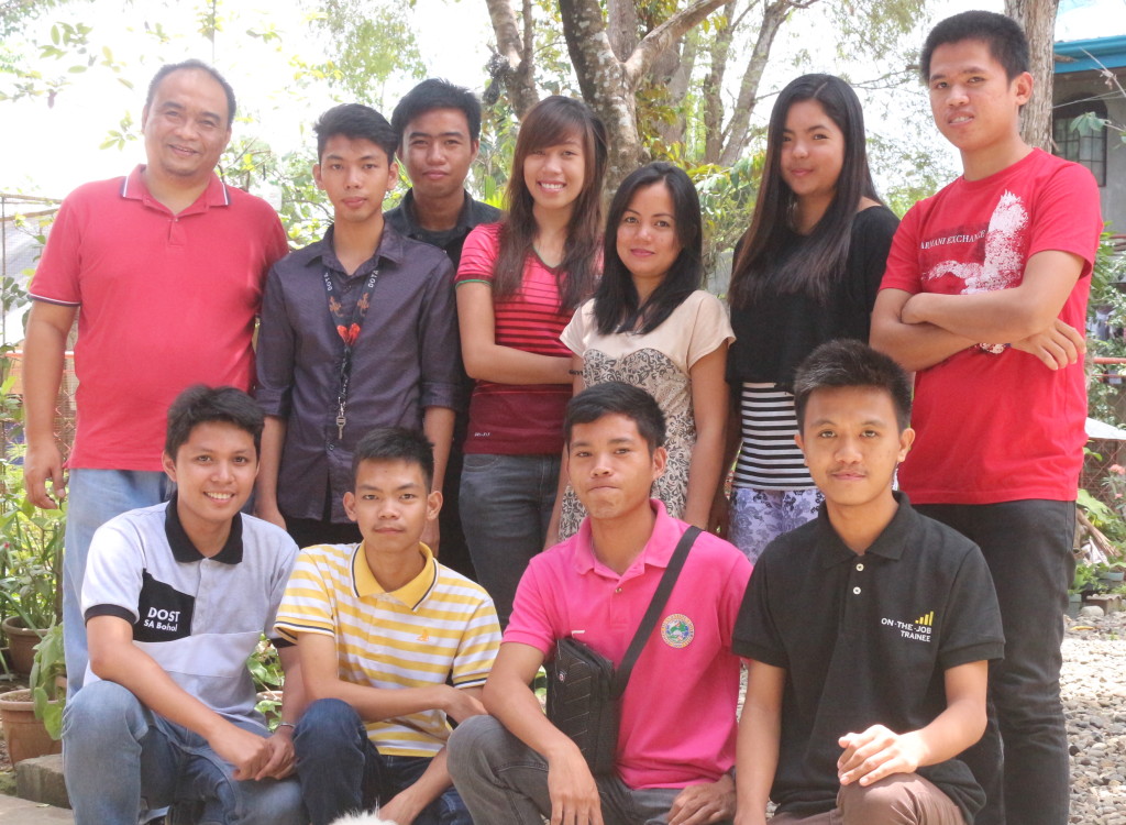 The Auza.Net On-the-job trainees for Summer 2015 with Jerome Auza, Technology Consultant of Auza.net