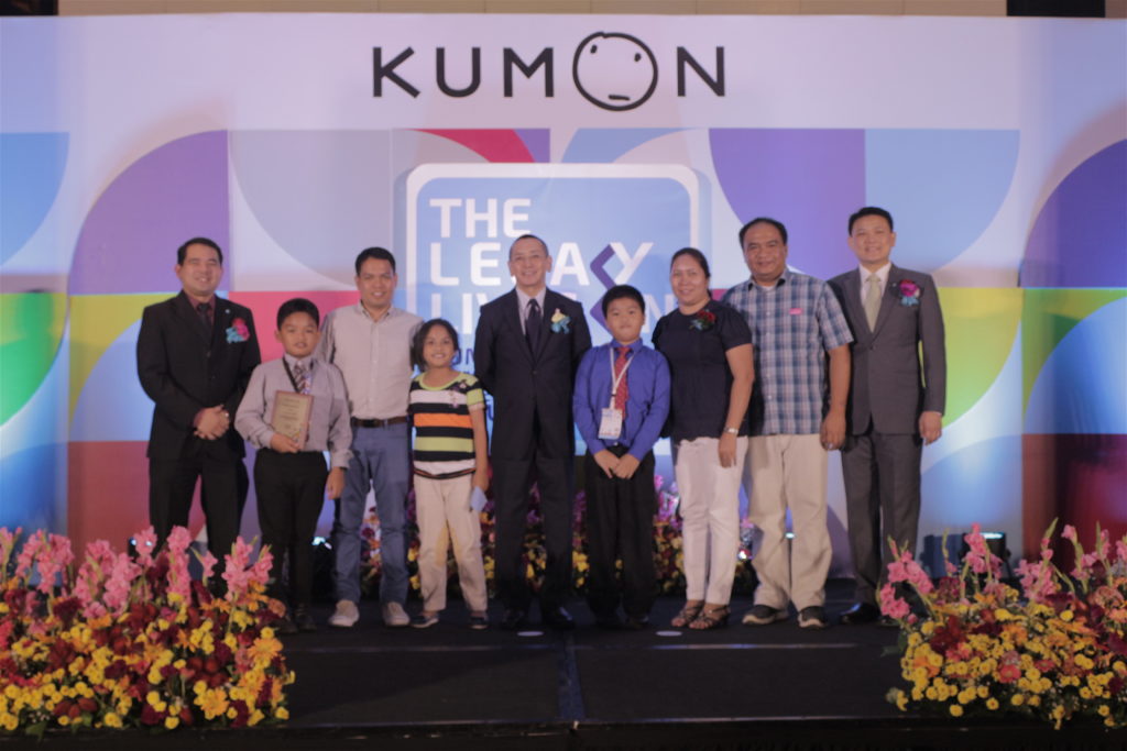 Kumon K of C awardees  and parents with KPI President Mr. Masanori Tsuji (center)